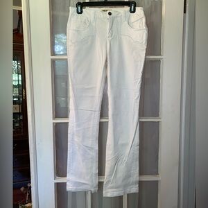 TRAXX WOMEN'S White JEGGING JEANS SIZE 7/8 Reg pre-owned